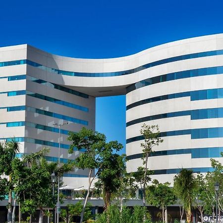 Holiday Inn & Suites - Merida La Isla By Ihg Dış mekan fotoğraf