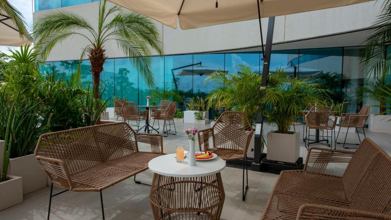 Holiday Inn & Suites - Merida La Isla By Ihg Dış mekan fotoğraf